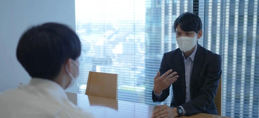 厳しい指摘を受けて派遣契約が終了したスタッフの本音を聞き転職を手伝ったテンプスタッフの久永