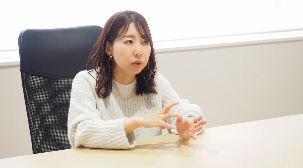 やりがいを感じながら障害者とクッキーを作る元パティシエの谷井