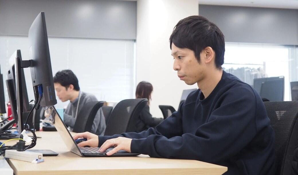 派遣社員の働き方が気になっている浅見