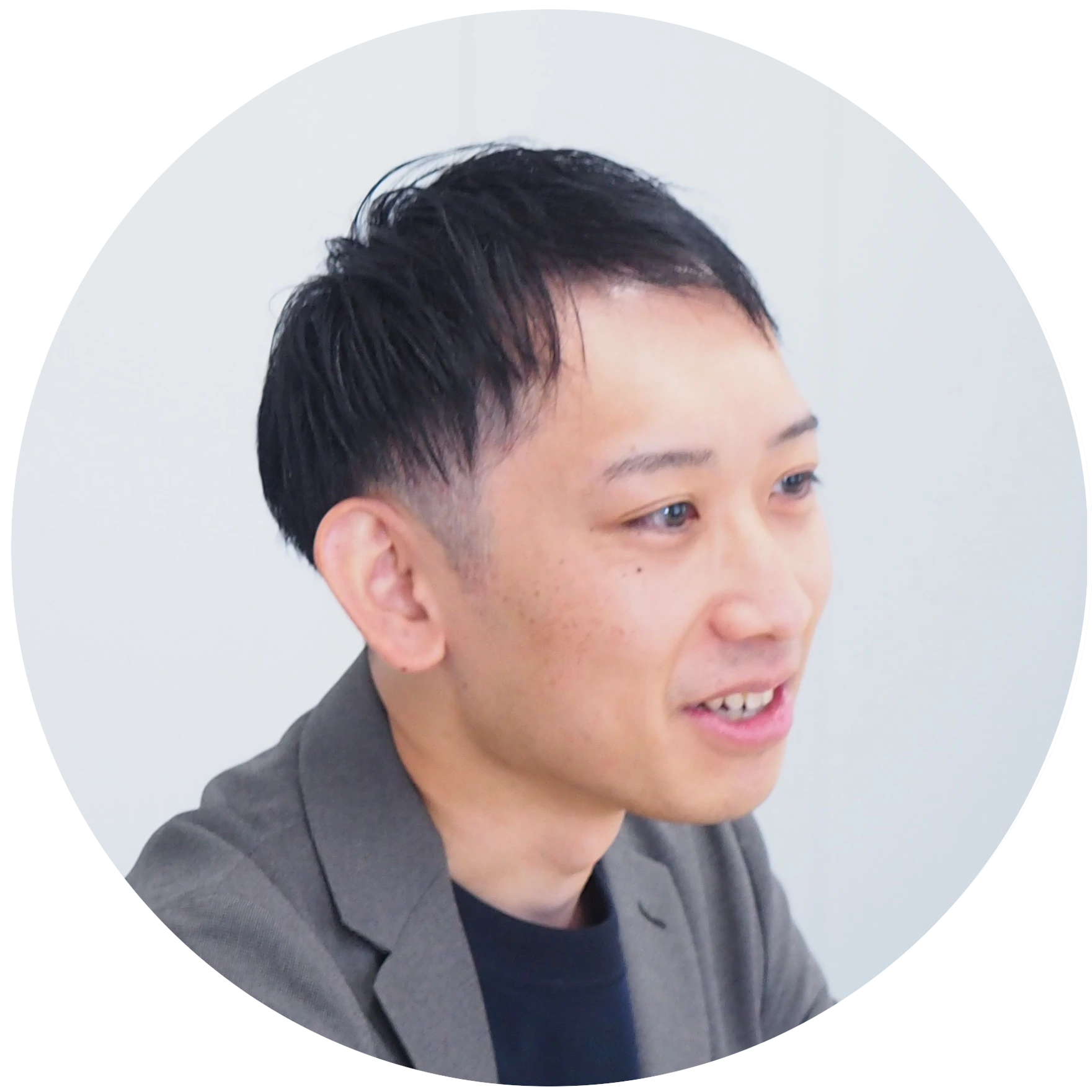 転職して契約社員から正社員への登用を目指した小林