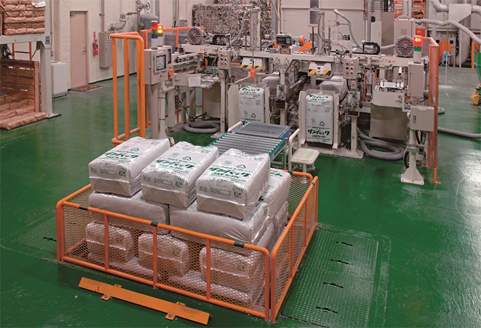 【正社員登用の実績あり】大手製紙グループで未経験OKの軽作業