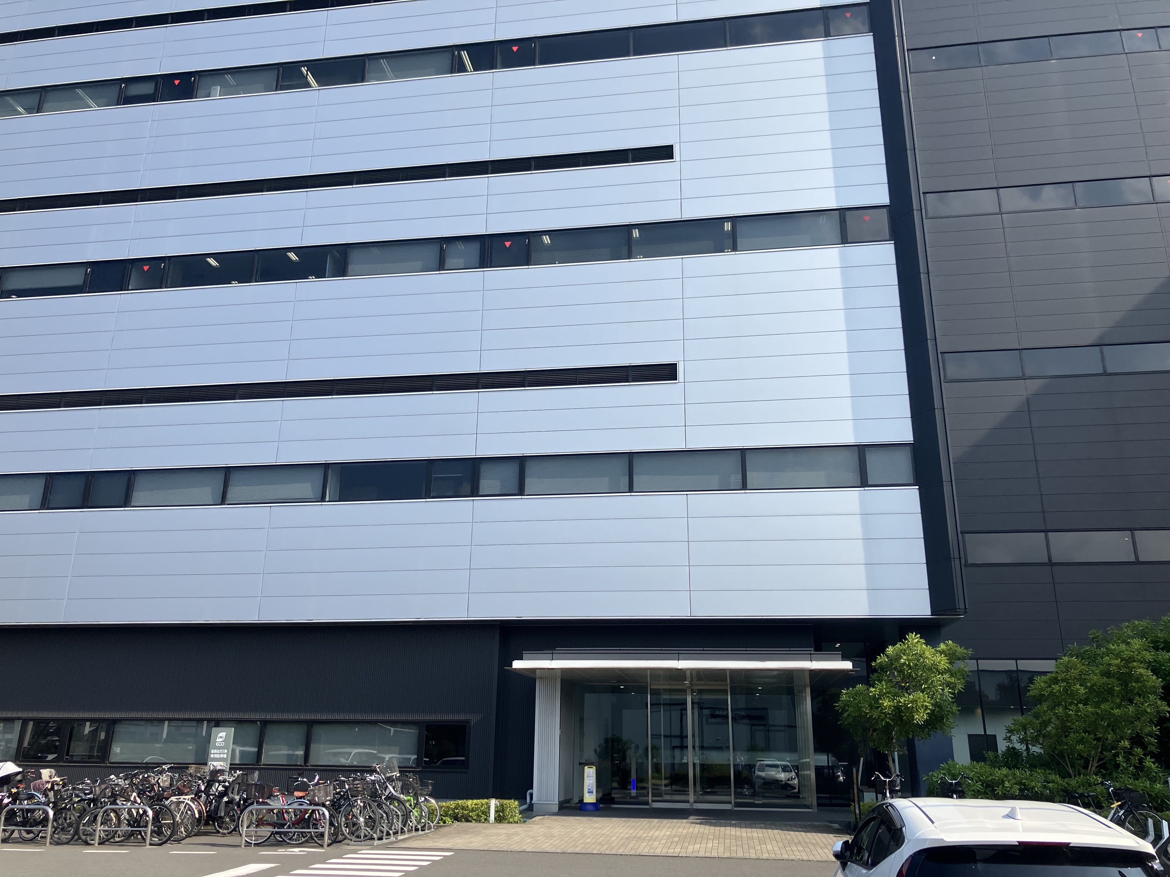 【座間市】未経験OK★パソコンなどの入荷★冷暖房しっかり完備！