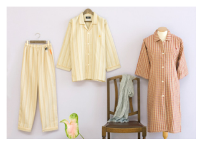 ＜2名募集＞17:00定時＆残業少なめ☆服やシーツのピッキング