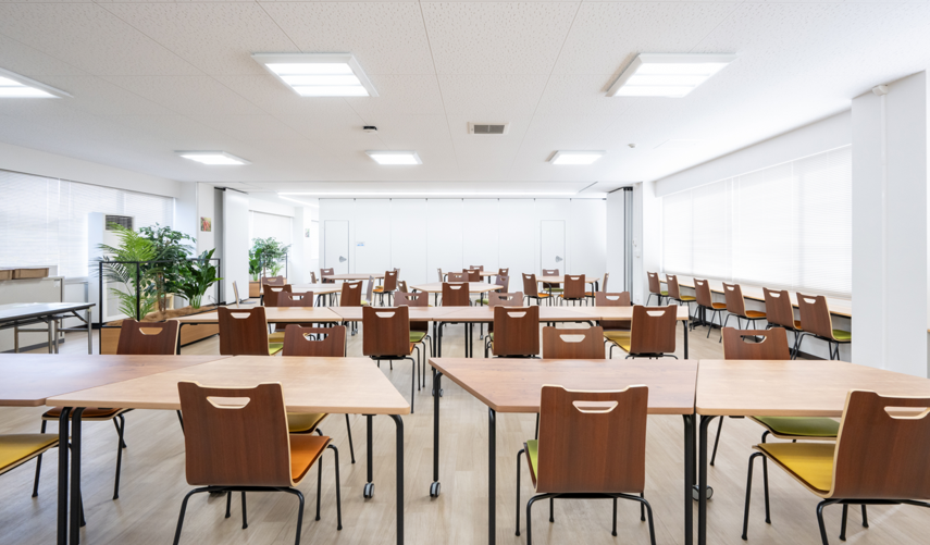 調味料工場で材料供給★機械を使ってらくらく★月収例25万円！