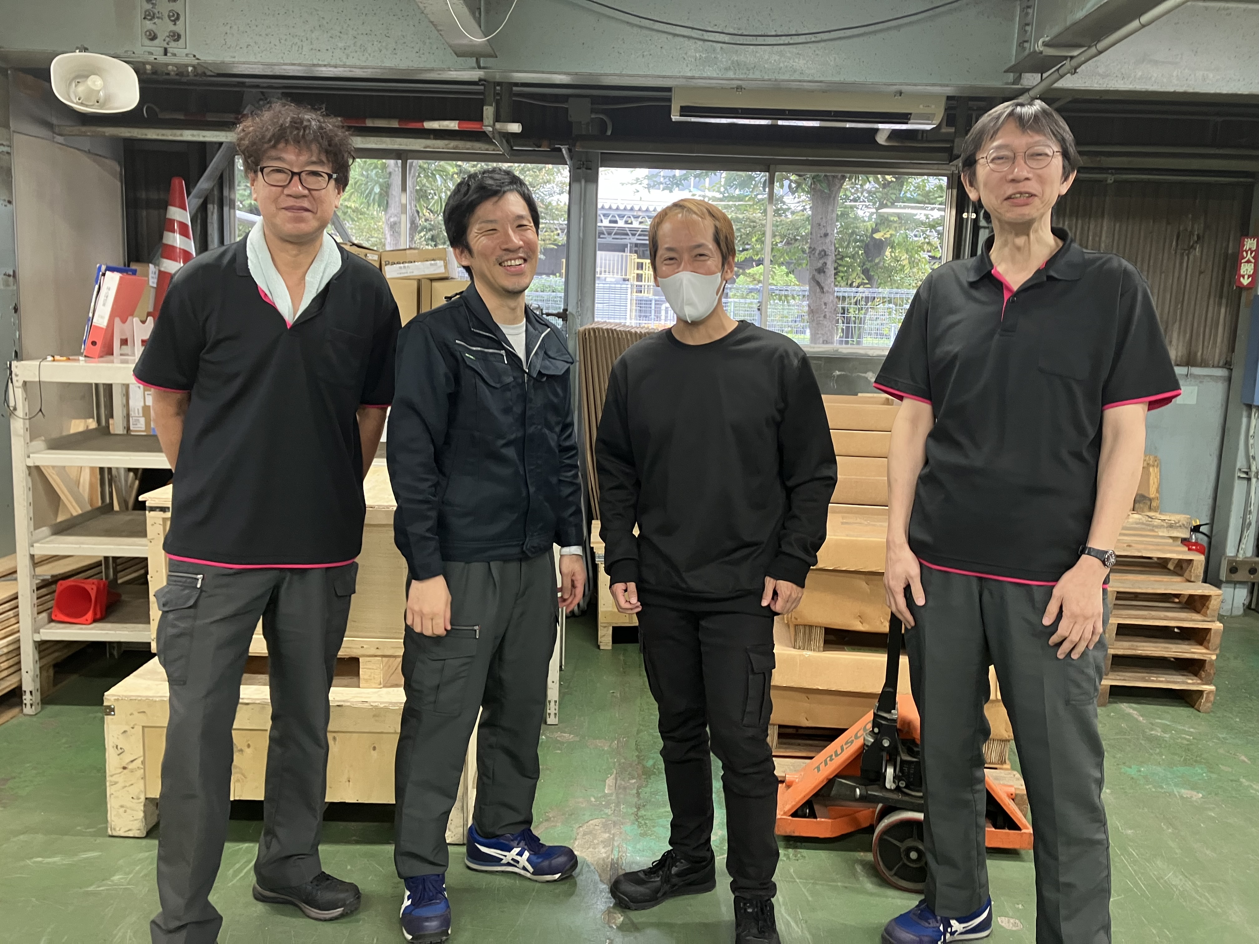 【座間市】事務メイン+工場間の配送★時給1500円★配送手当有★