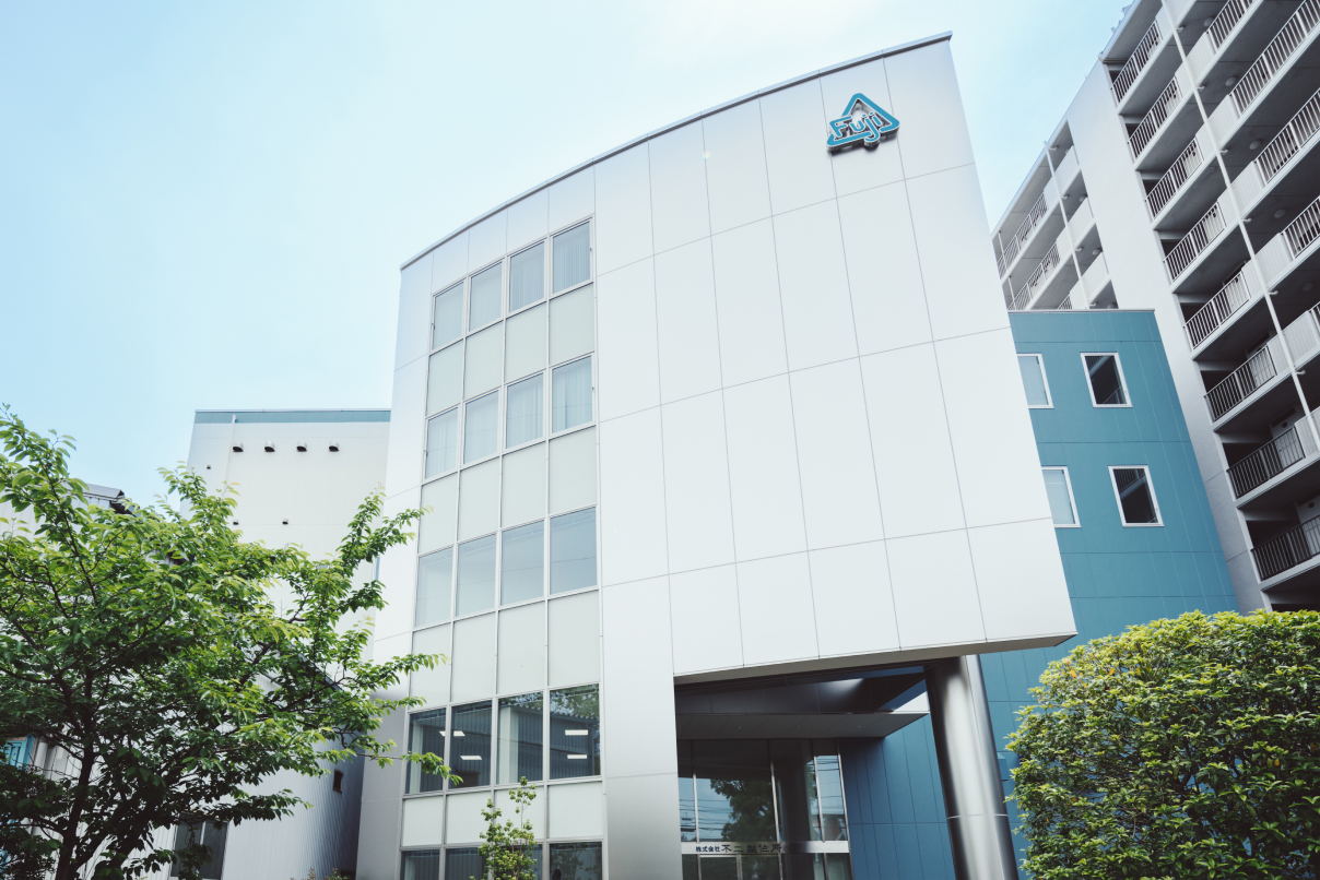 高時給1,850円★ものづくりが好きな方◎部品加工＆テープ貼り