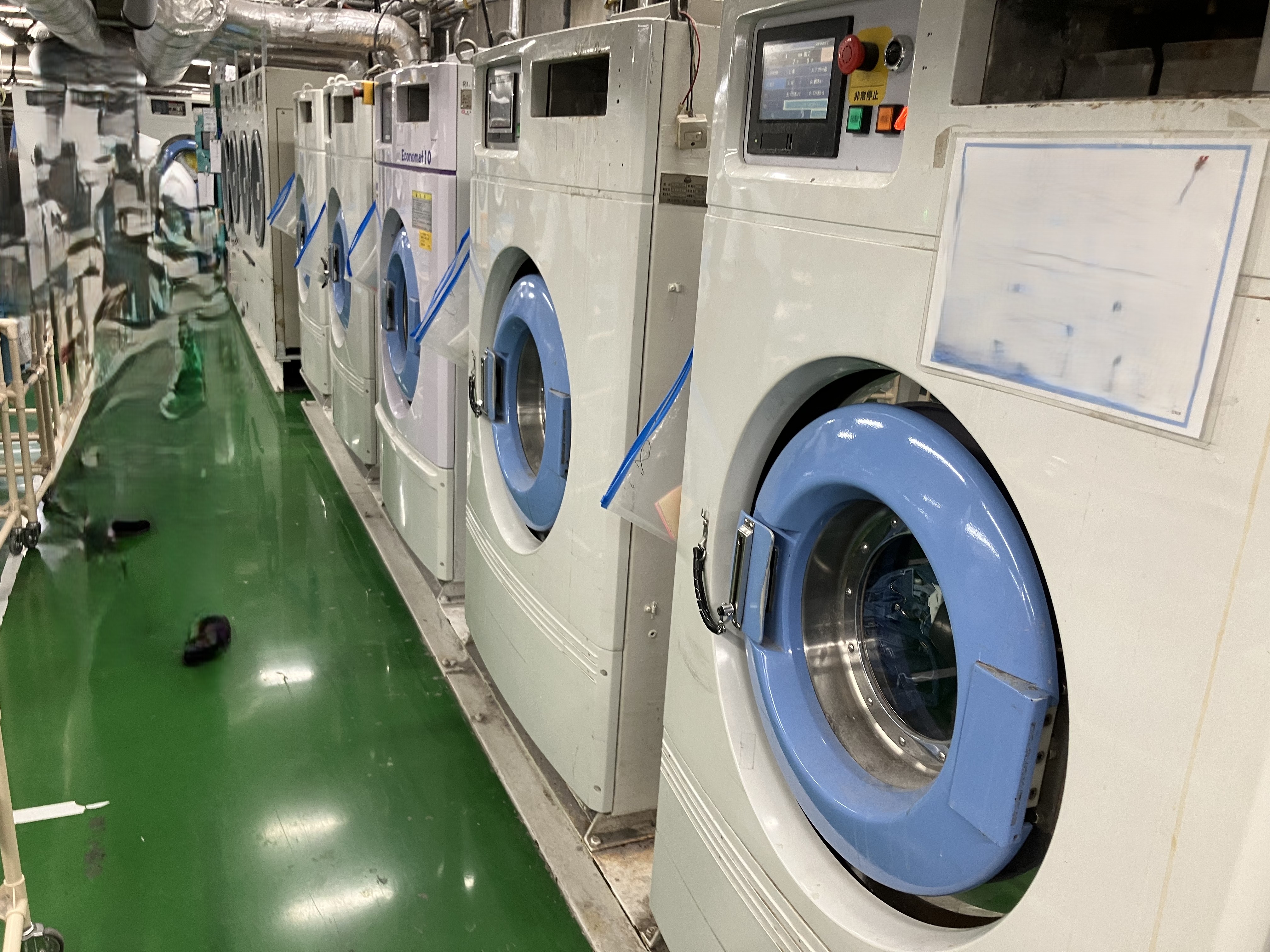 コツコツもくもく♪かんたん制服クリーニング／残業なし