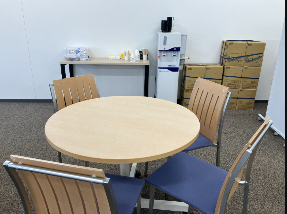 ＼ミドルシニア活躍中／空調完備の倉庫でフォークリフト作業☆彡