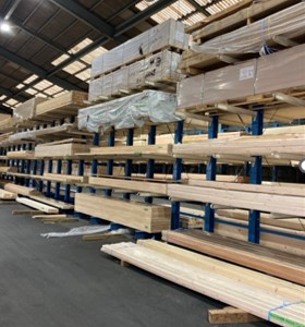 1月開始！高収入☆月収例32万円/フォークリフト資格を活かす