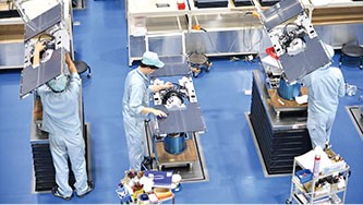 めずらしい仕事！クリーンな環境で手術台の組立★30～40代活躍中