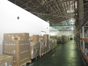 1月開始☆ミスなく丁寧に＼稼げる1,550円／ピッキングと発送