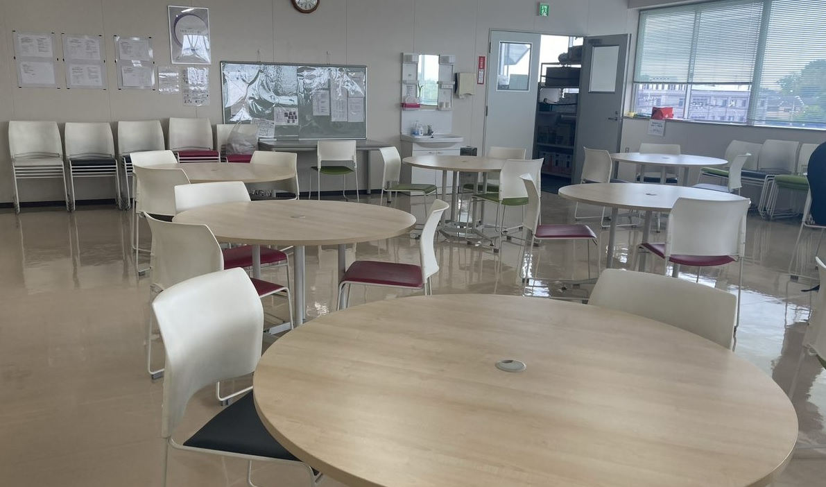 化粧品原料の計量梱包★時給1600円で安定