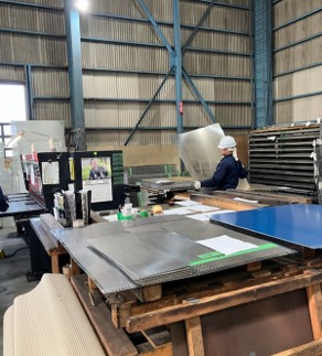 【浦安】未経験歓迎！高時給1,700円☆金属製品の加工サポート♪