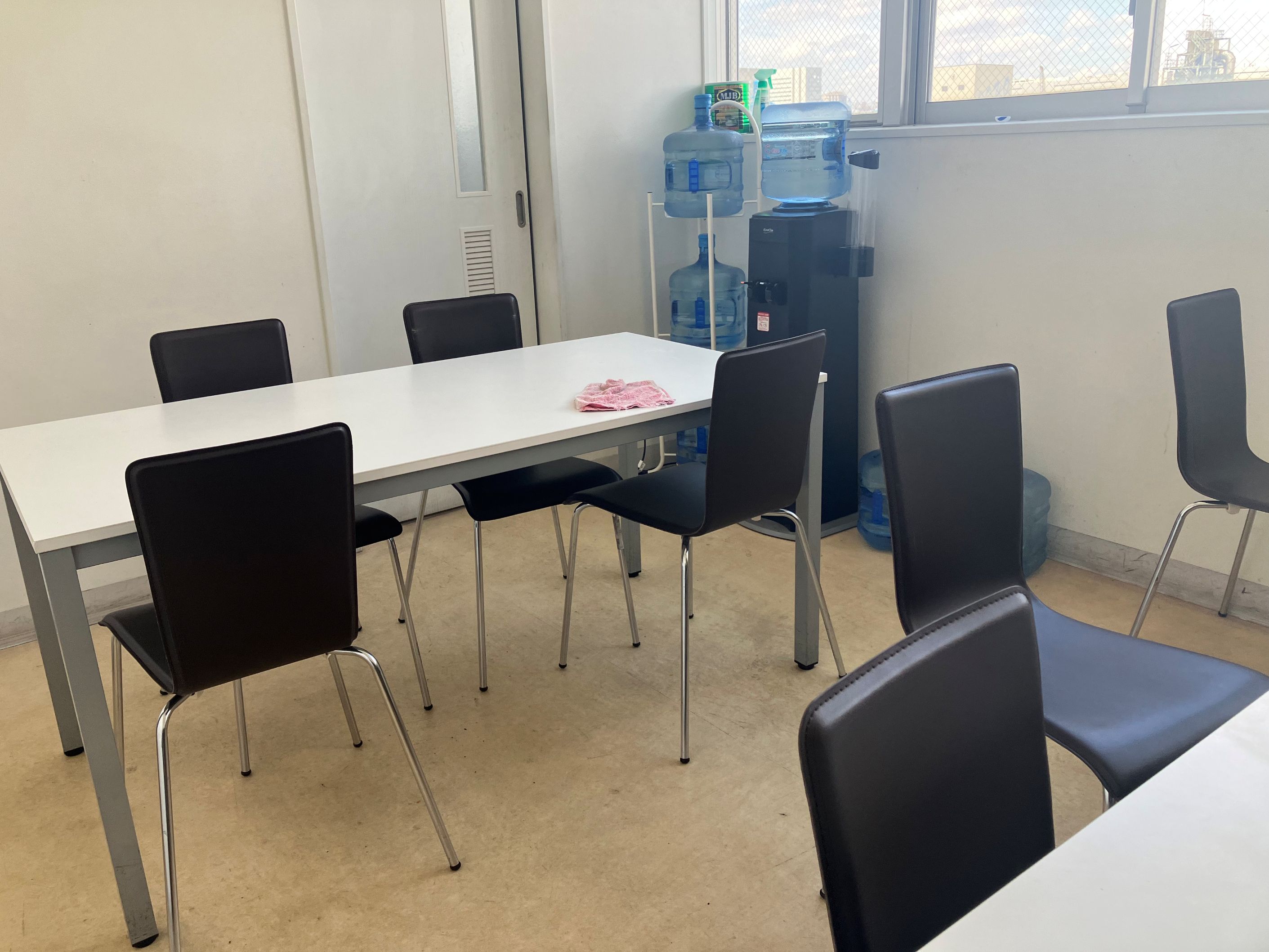 4月開始☆体を動かせる倉庫作業／月収例25万円