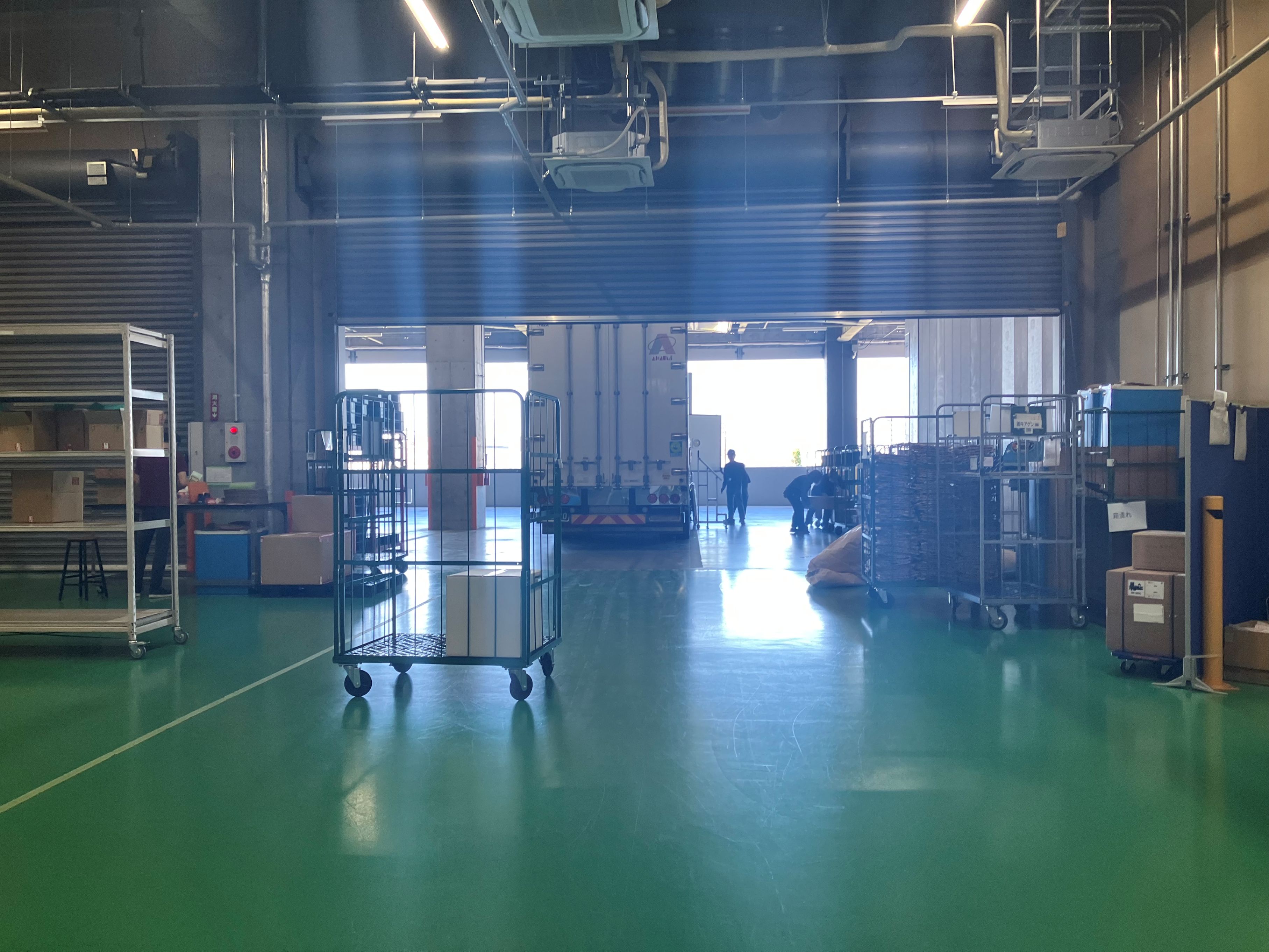 社員化の実績アリ！清潔な環境＆カラダに負担なし◎倉庫作業