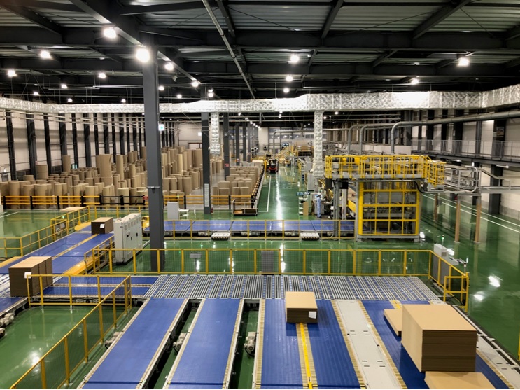 月収例30万円！フォークリフト専属で安定収入の職場★