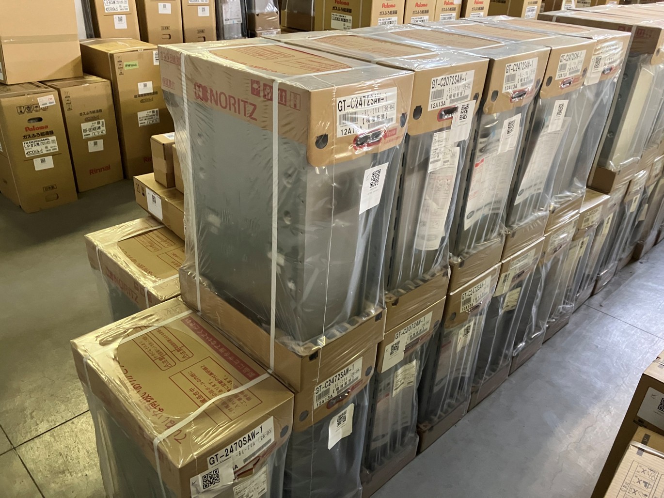 月収例30万円☆フォーク中心の倉庫作業で安定収入♪
