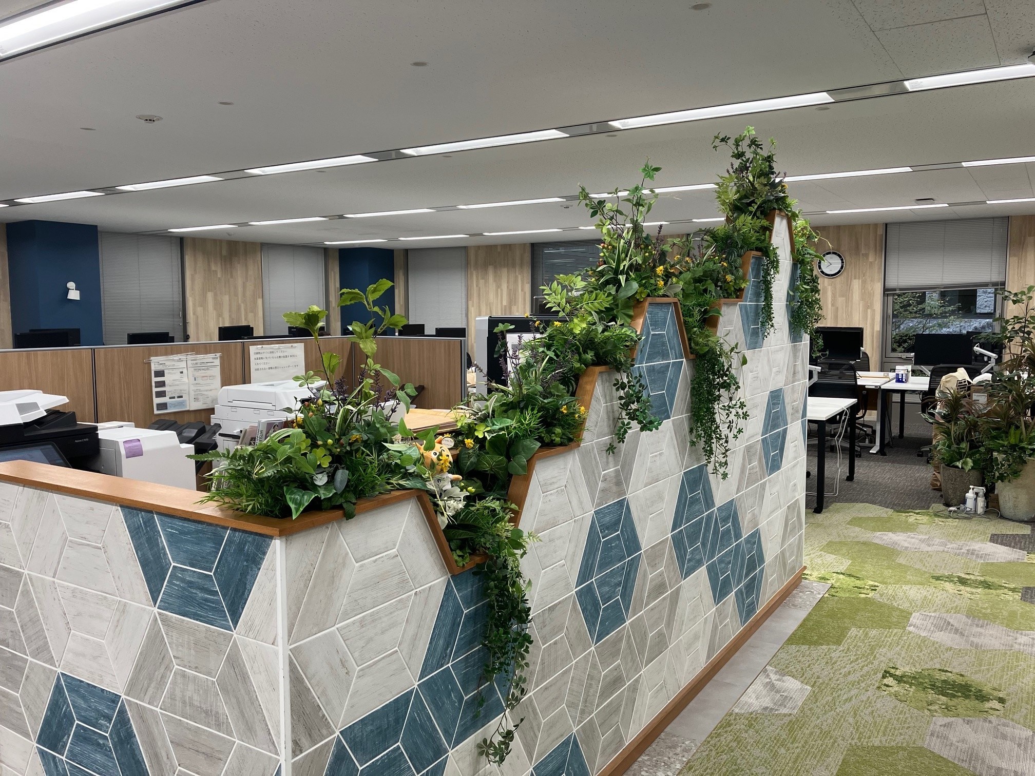 《明るい企業☆大手不動産×部内サポート事務》在宅あり◎三越前
