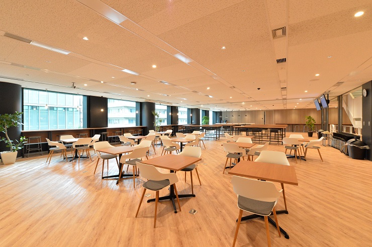 高1900円☆社員実績アリ！9時半始業♪＼大手Gr×コツコツ経理／