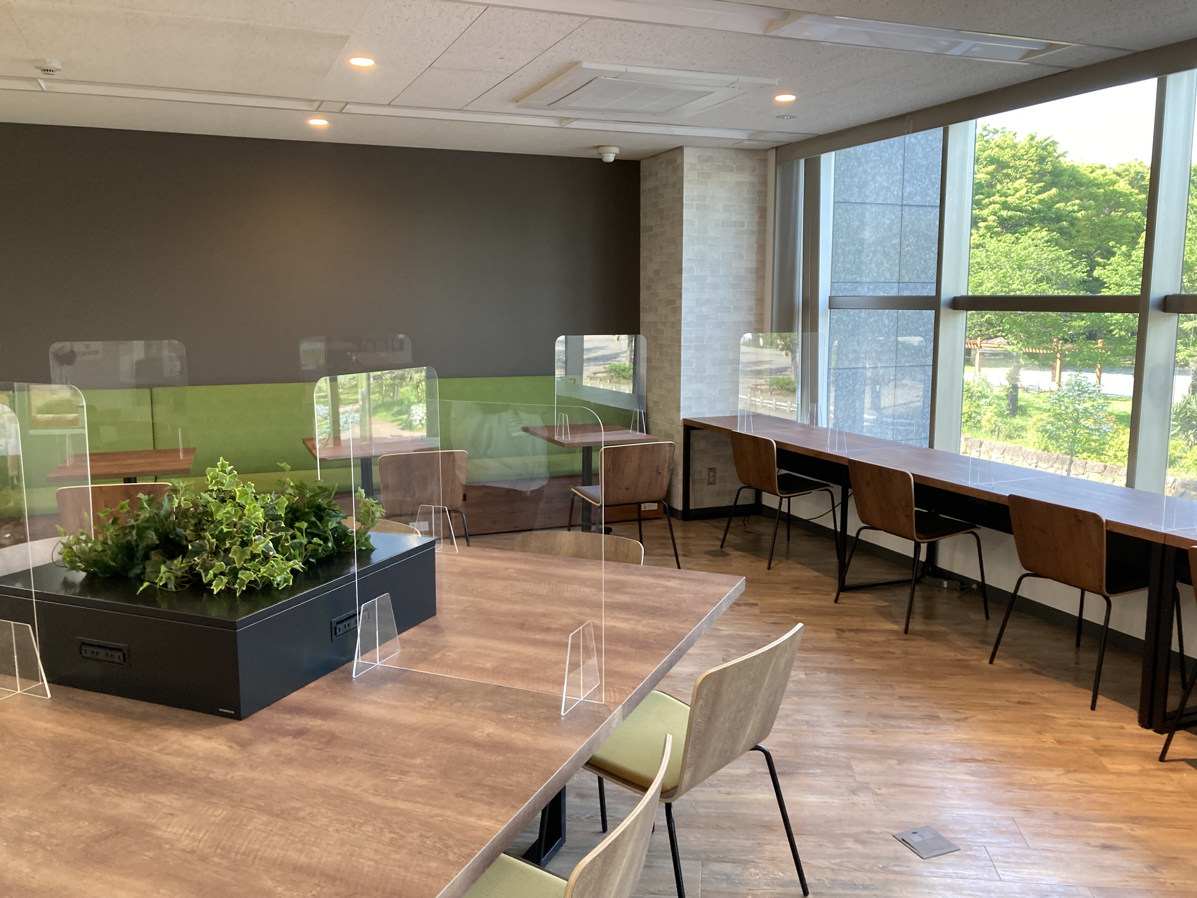 ＜綺麗なOFFICE×社員化実績アリ＞自転車通勤OK◎コールセンター