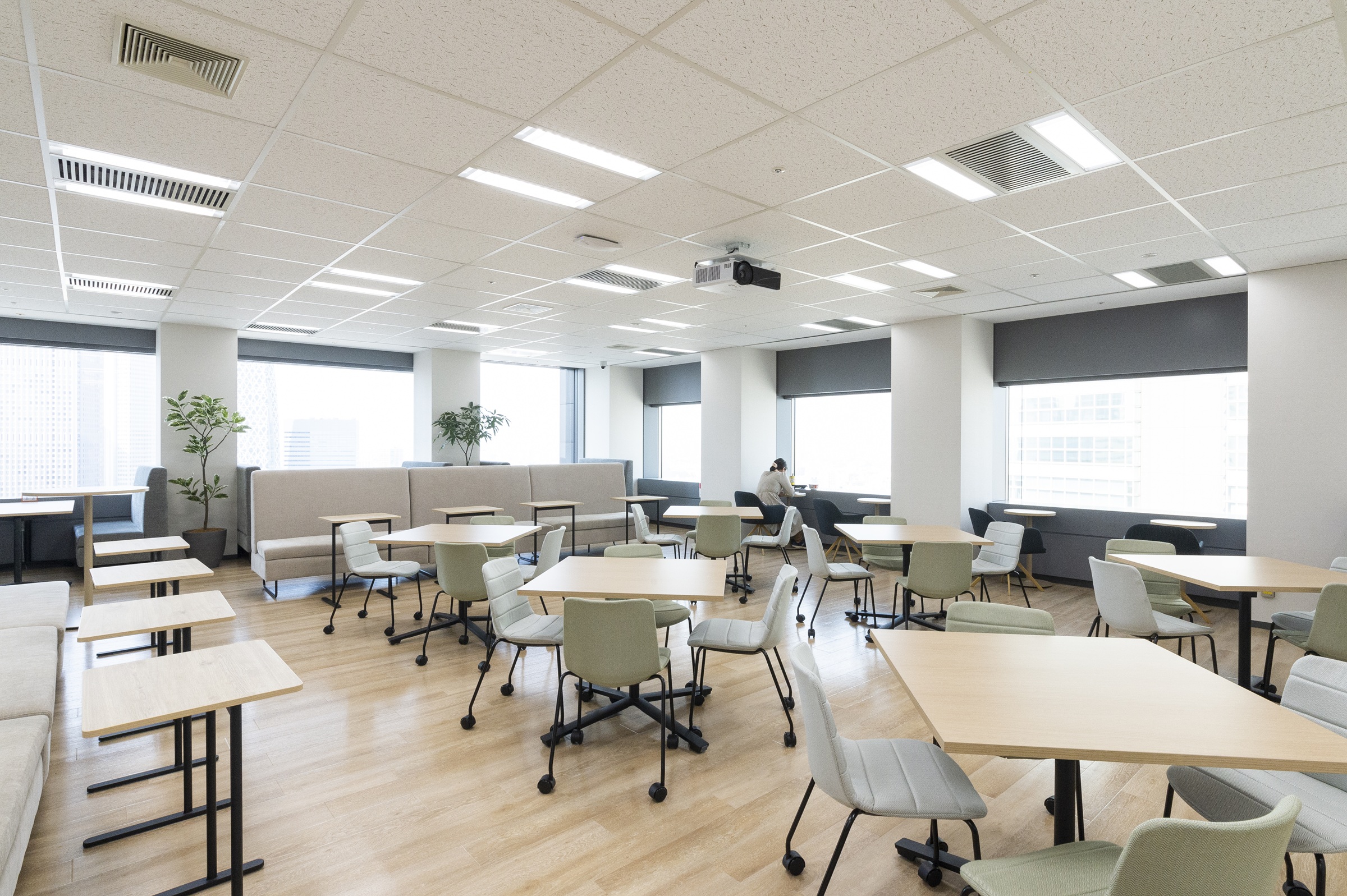 ＜新宿☆9月中旬～＞社員実績あり♪TELなし★コツコツ事務サポ！