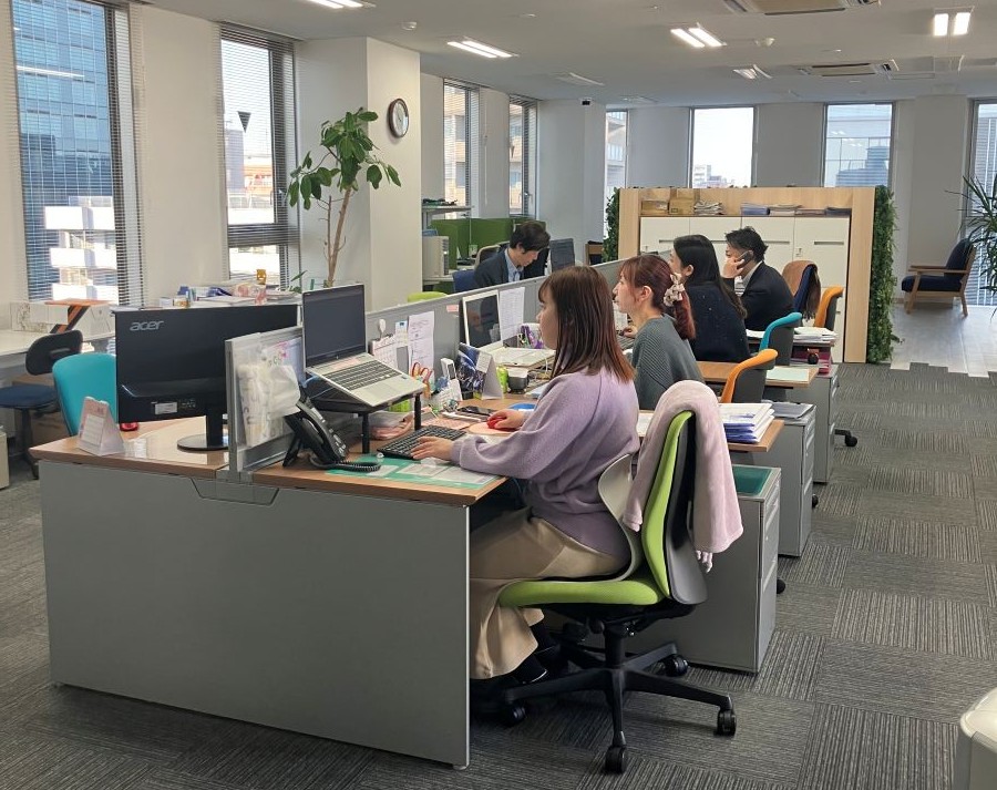 ＼仙台駅前×4月／☆キレイなオフィスでの経理事務◇