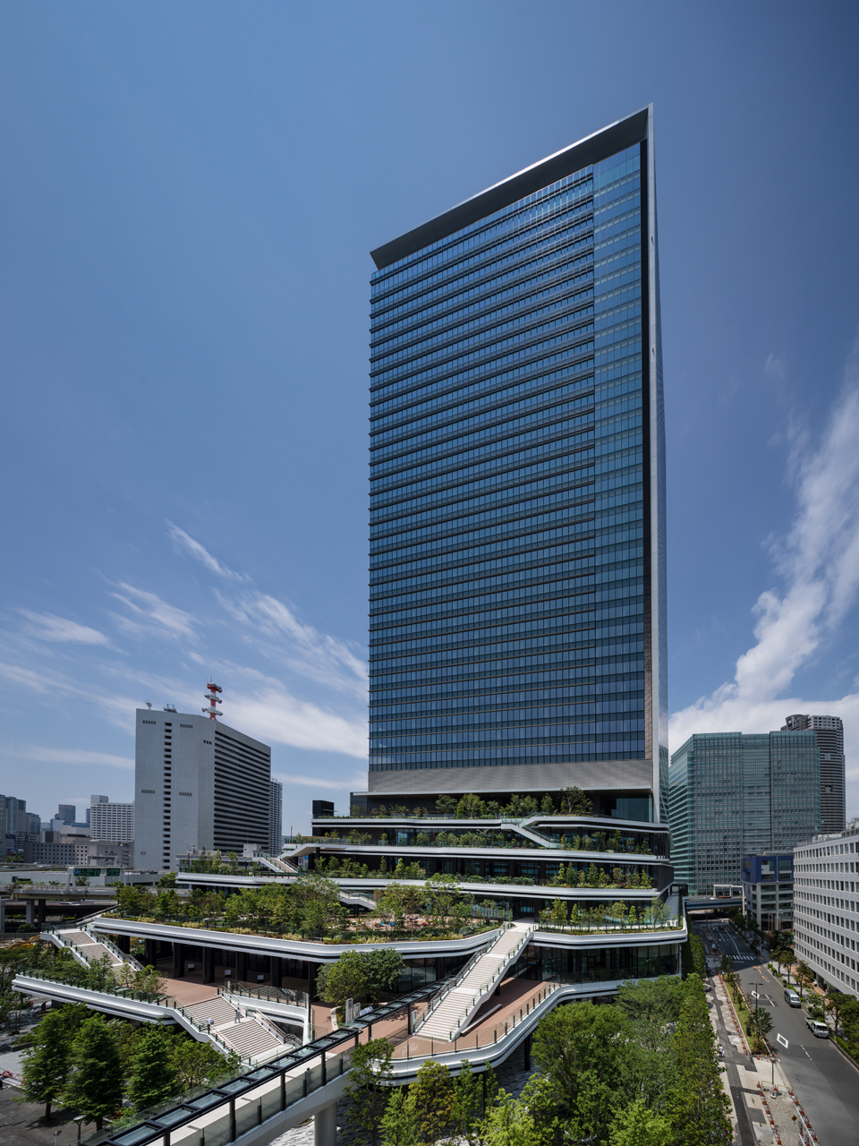 【ソフトバンクGr会社】経理・法務×正社員★在宅勤務もOK◎