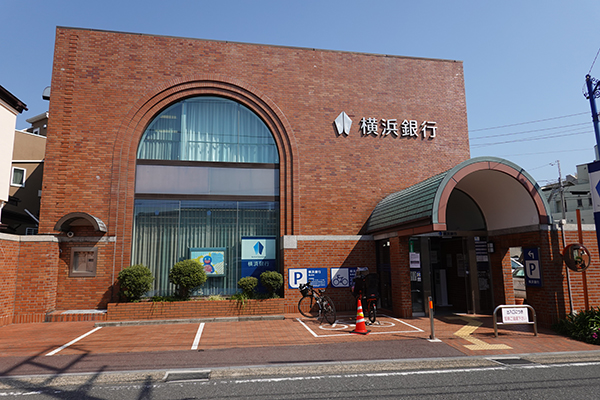 【逗子駅】週3日×6時間×扶養枠☆未経験OK！銀行事務☆