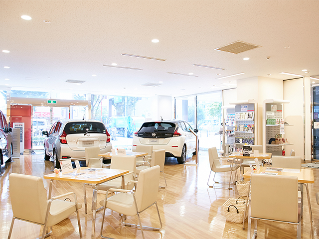 【座間市広野台】直接雇用めざせる♪大手自動車販売★