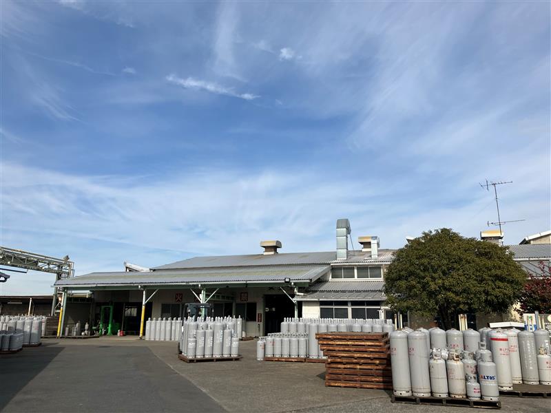 《時給1500円》しっかり稼げる！ゴロゴロ、製品検査＆出荷準備♪