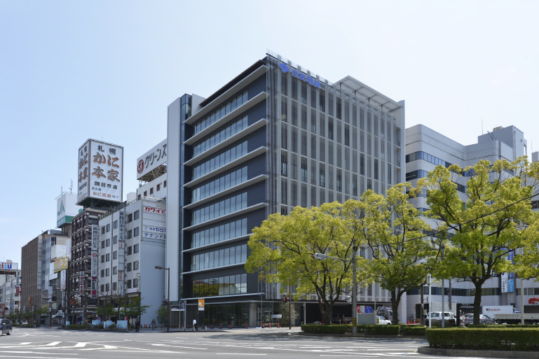 ＜住友電装株式会社＞英語スキルを活かせる事務！在宅勤務あり★