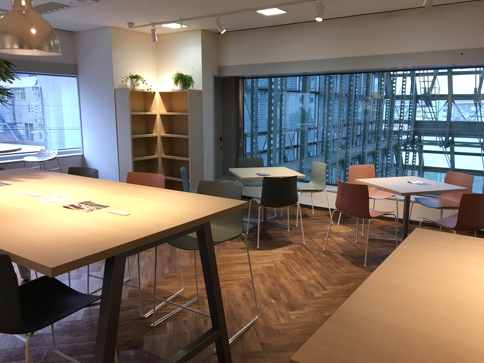 ＼社食あり♪／外資企業×総務のオシゴト◆高時給1900◆在宅あり
