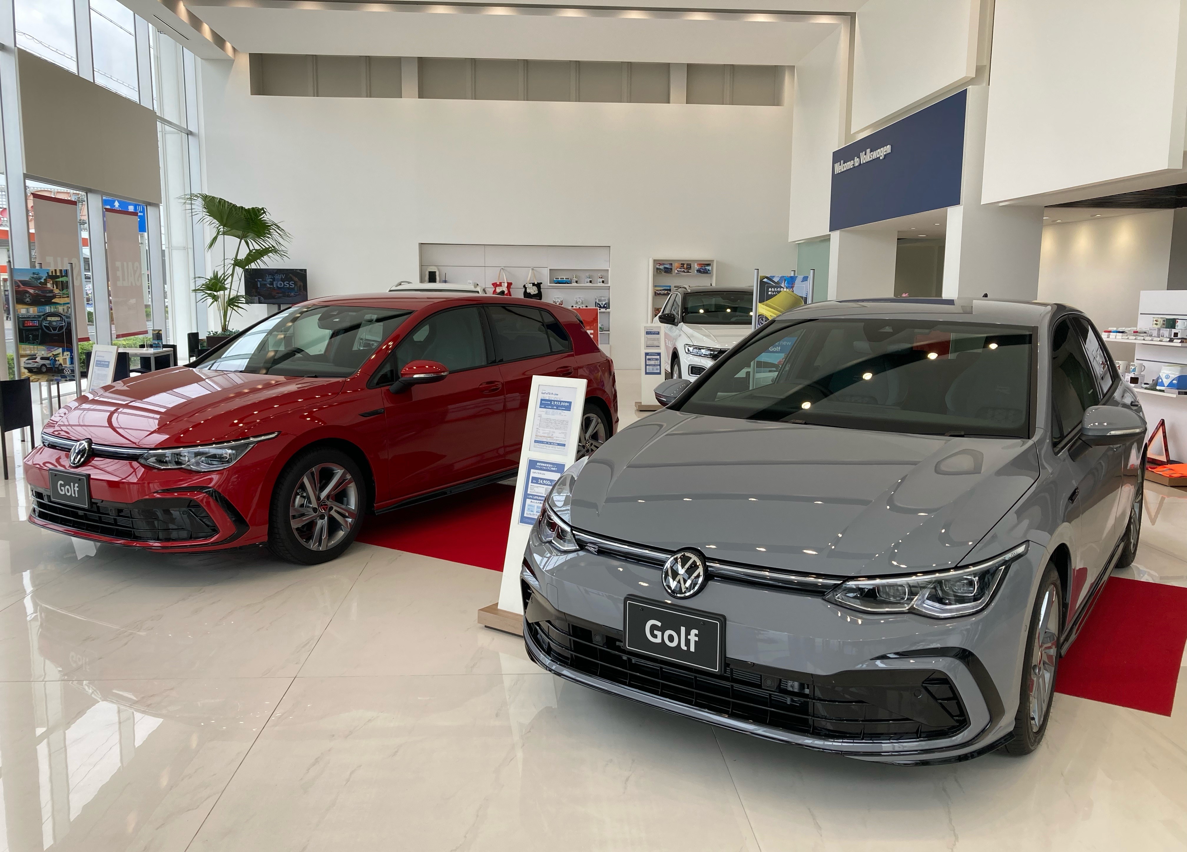 ＼人気のインポート車ディーラー☆正社員めざせる♪／事務＆受付