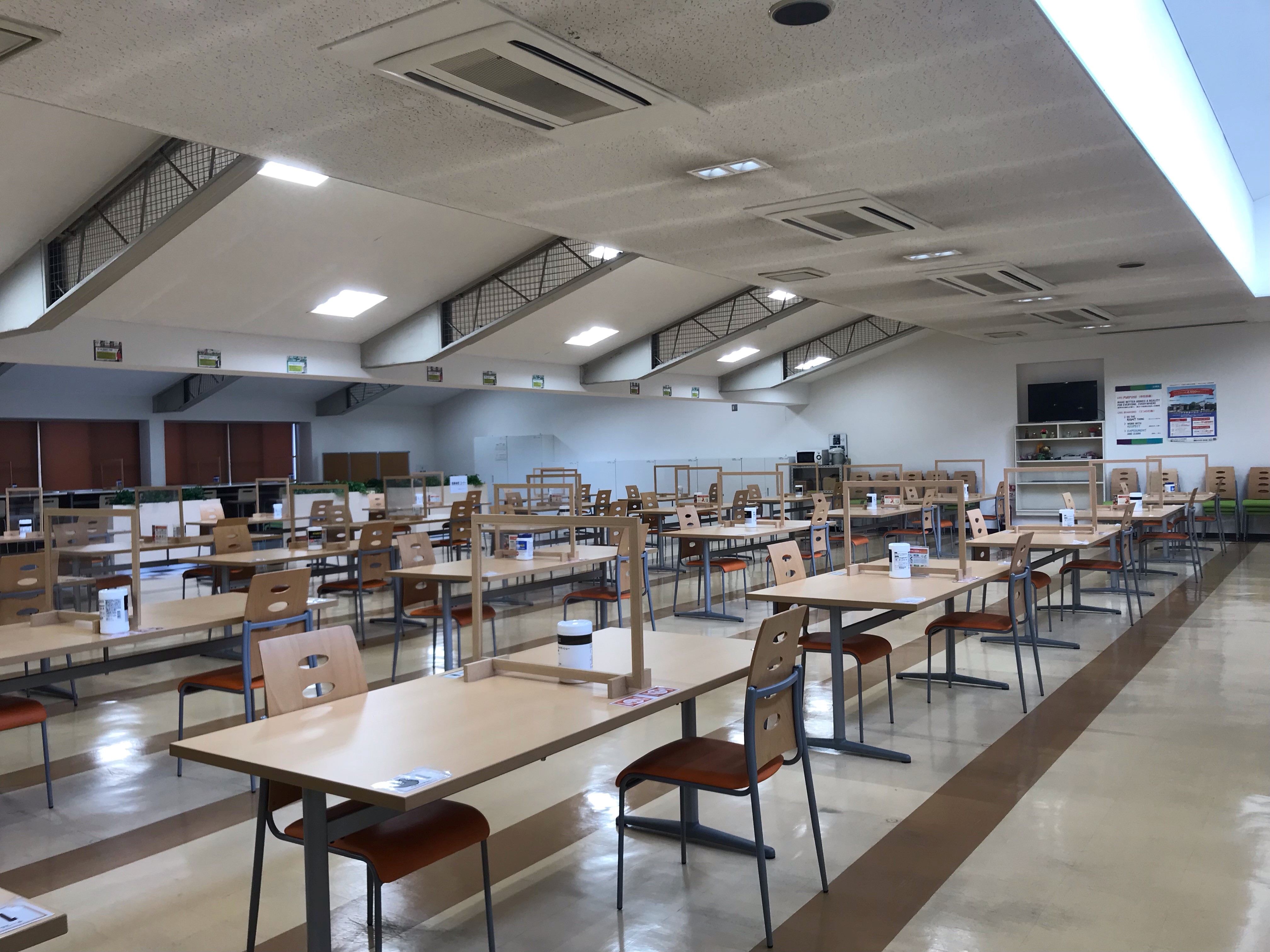 ＜直接雇用実績あり☆＞食堂や購買施設など福利厚生充実＊事務