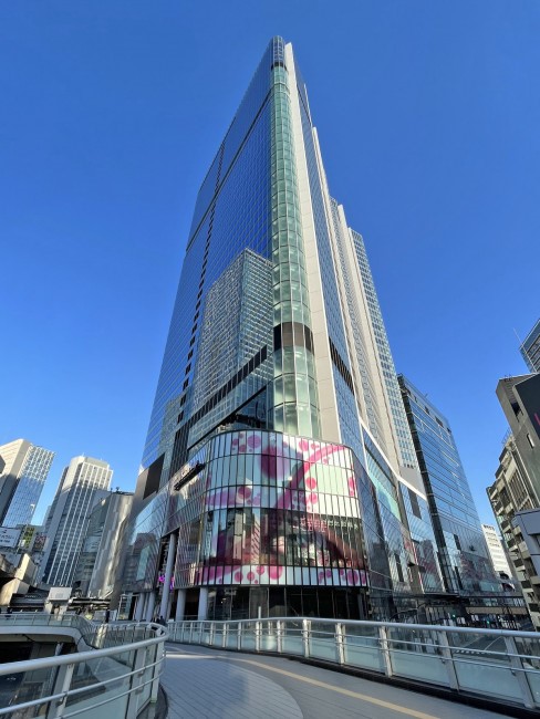 【渋谷駅】月収31万円以上☆ゆとりの10時開始♪人事労務サポート