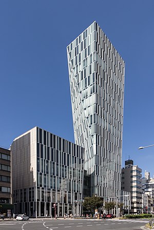 週2日在宅あり◎月30万↑＼労務経験者カンゲイ*｡･／時短相談OK！