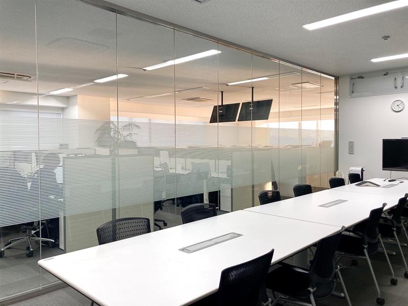 ＜きれいなオフィス♪＞土日祝休み×正社員/アパレル関連･事務