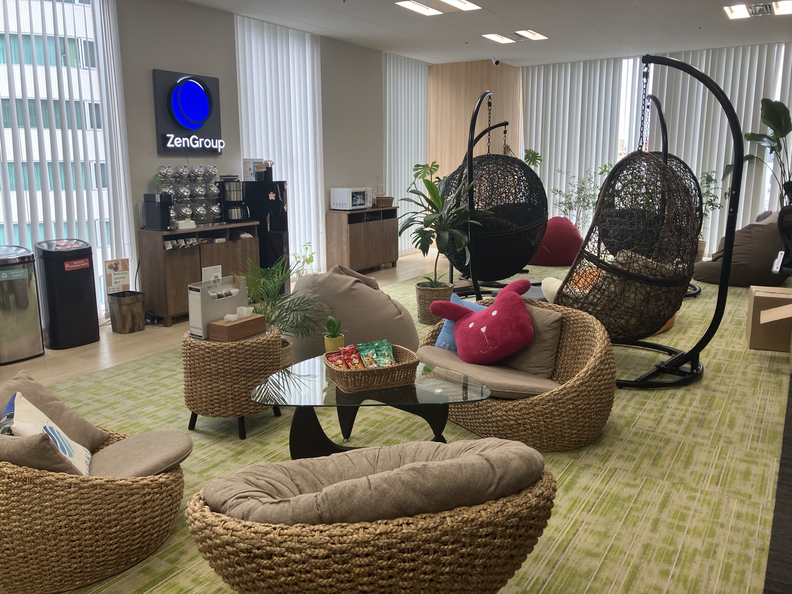 【正社員へ】賞与あり★オシャレ自由♪globalな環境で『総務』★