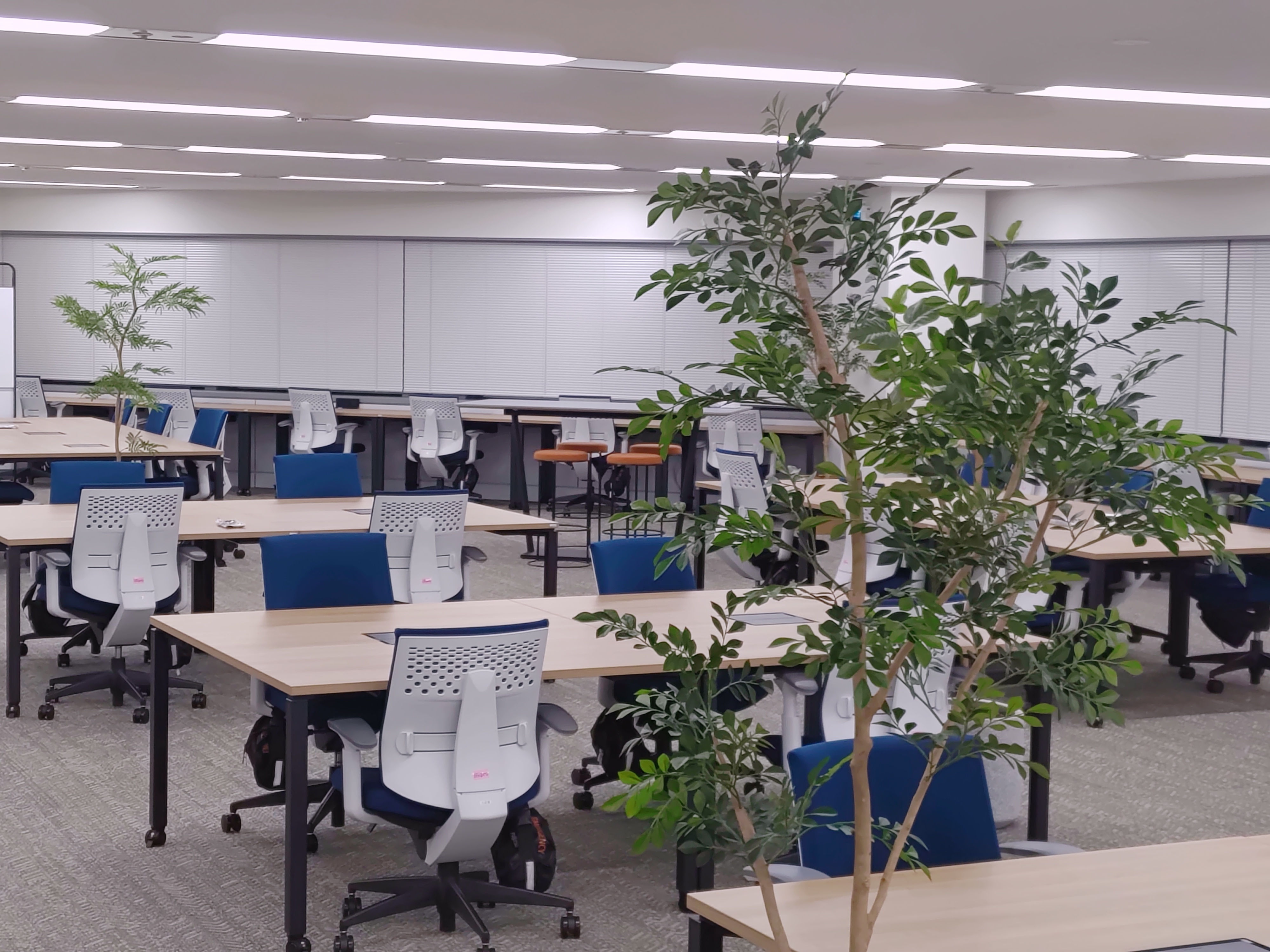 ＼在宅勤務あり！／大手企業で人事採用など♪17時30分定時◎
