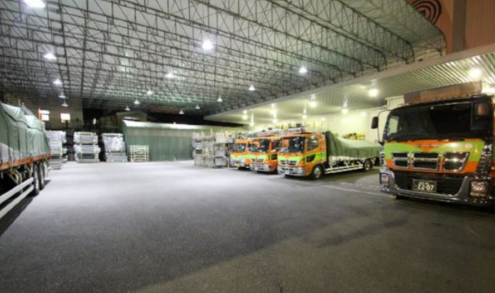 ＜厚木市金田＞業界経験が活かせる！トラック配車＆事務のお仕事