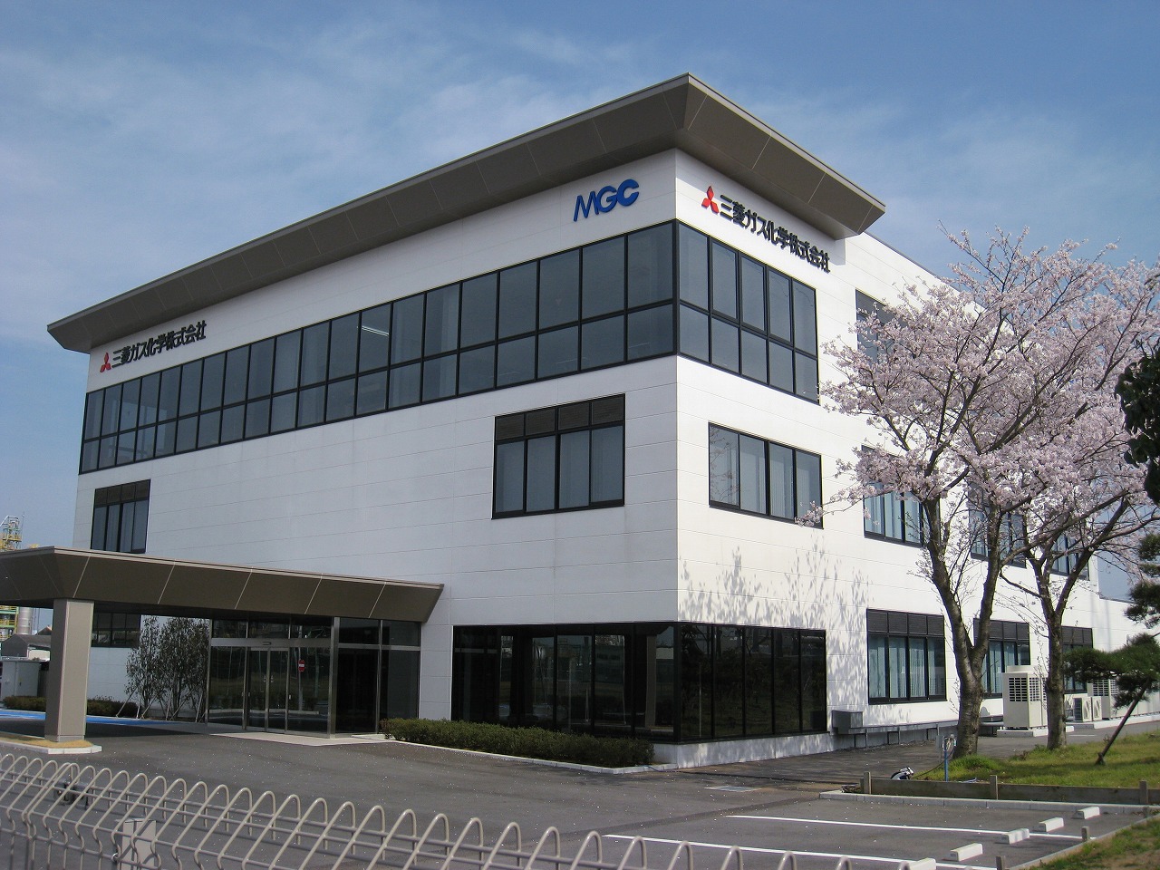 ＼20・30代活躍中／プラスチックの試作・物性測定★神栖市東和田