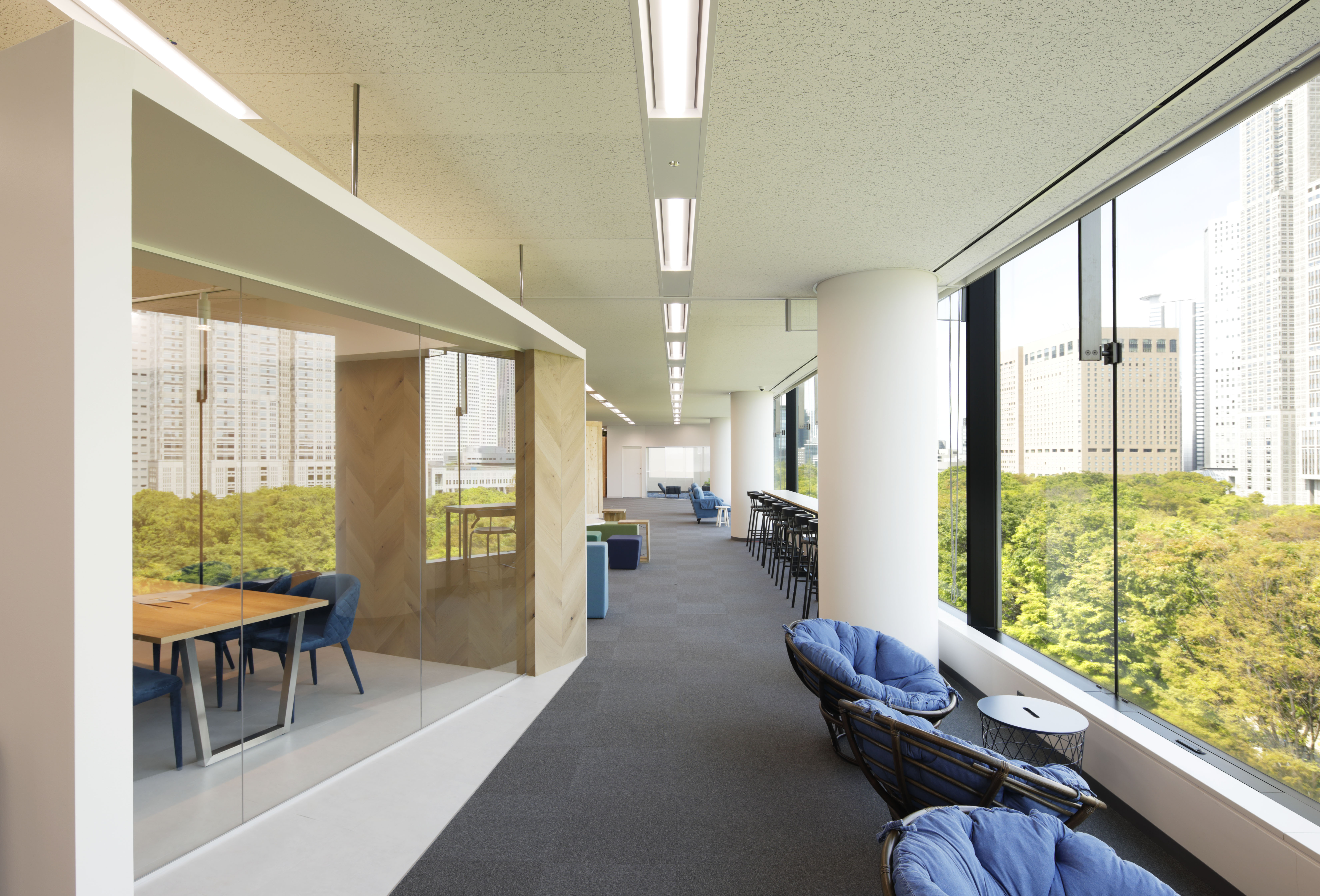★20代～30代活躍中★＼綺麗＆お洒落Office／簡単事務＠残業なし