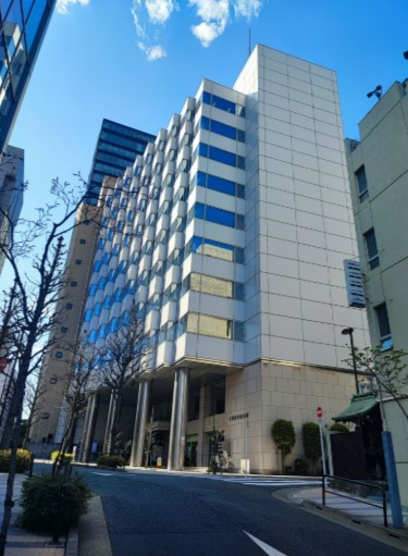 ＼人気の財団法人／曜日＆時間シフト◎年収490万以上↑建物管理