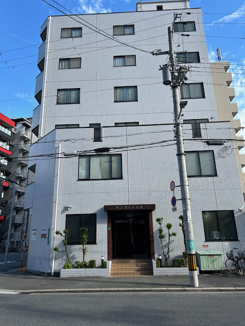 年間休み１３１日★土日祝休み★長期★事務★直接雇用実績あり