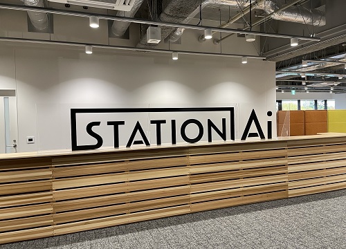 《9月・STATIONAi受付》何かと便利なシフト♪「楽しく」働く！