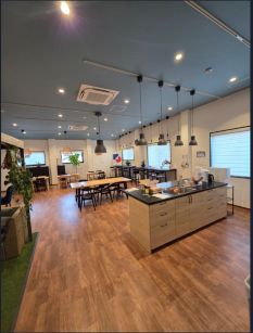 ＼事務デビューならお任せ♪／部署のアシスタントからスタート♪