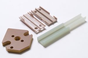 未経験カンゲイ！キレイな工場内×コツコツ製品検査★残業なし♪