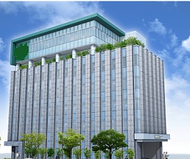 <未経験>人気の総務＆経理/年収300万~/年休124日/17:30定時