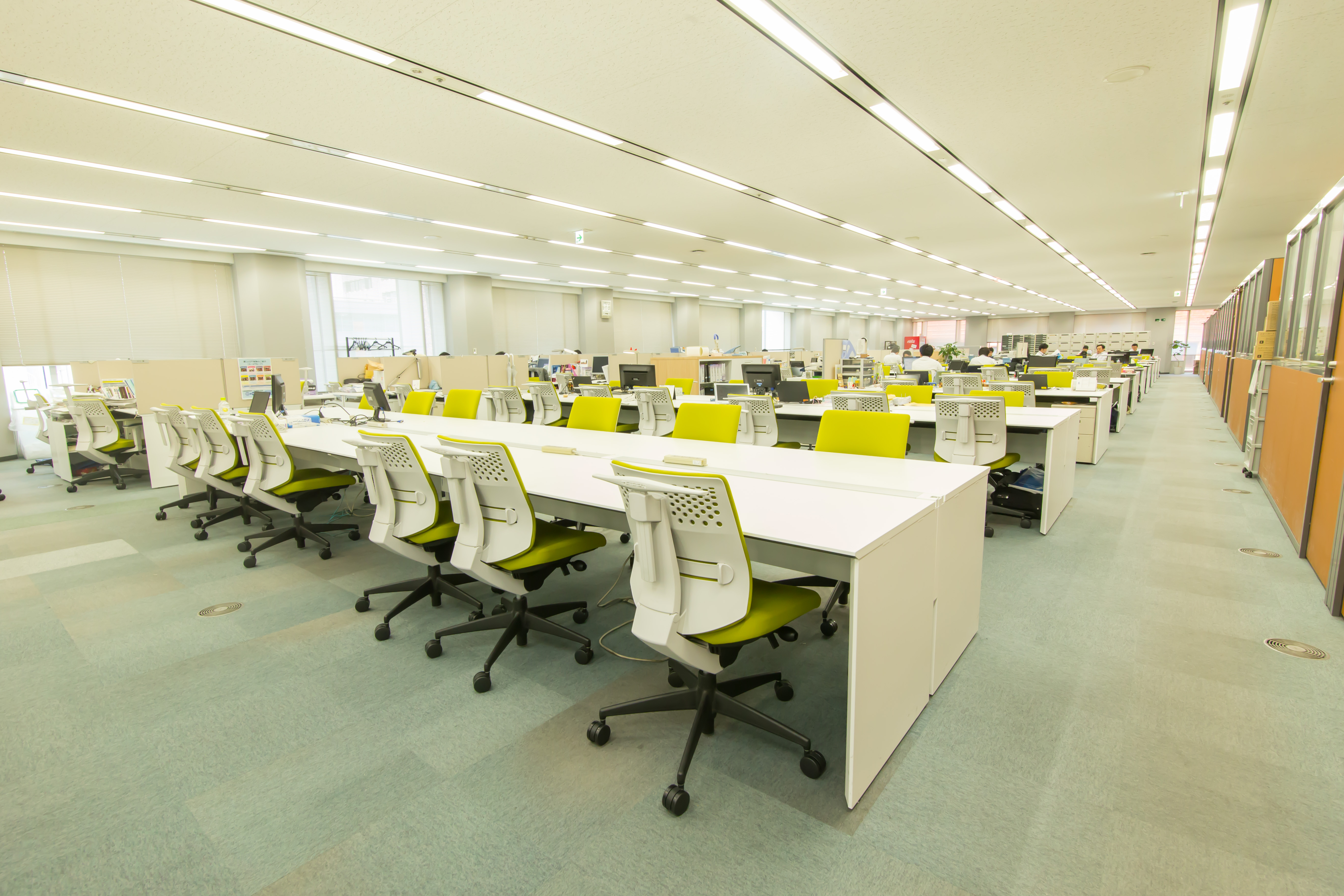 ＜17:15定時×残業少なめ＞かんたん☆社内サポート事務＠1700円