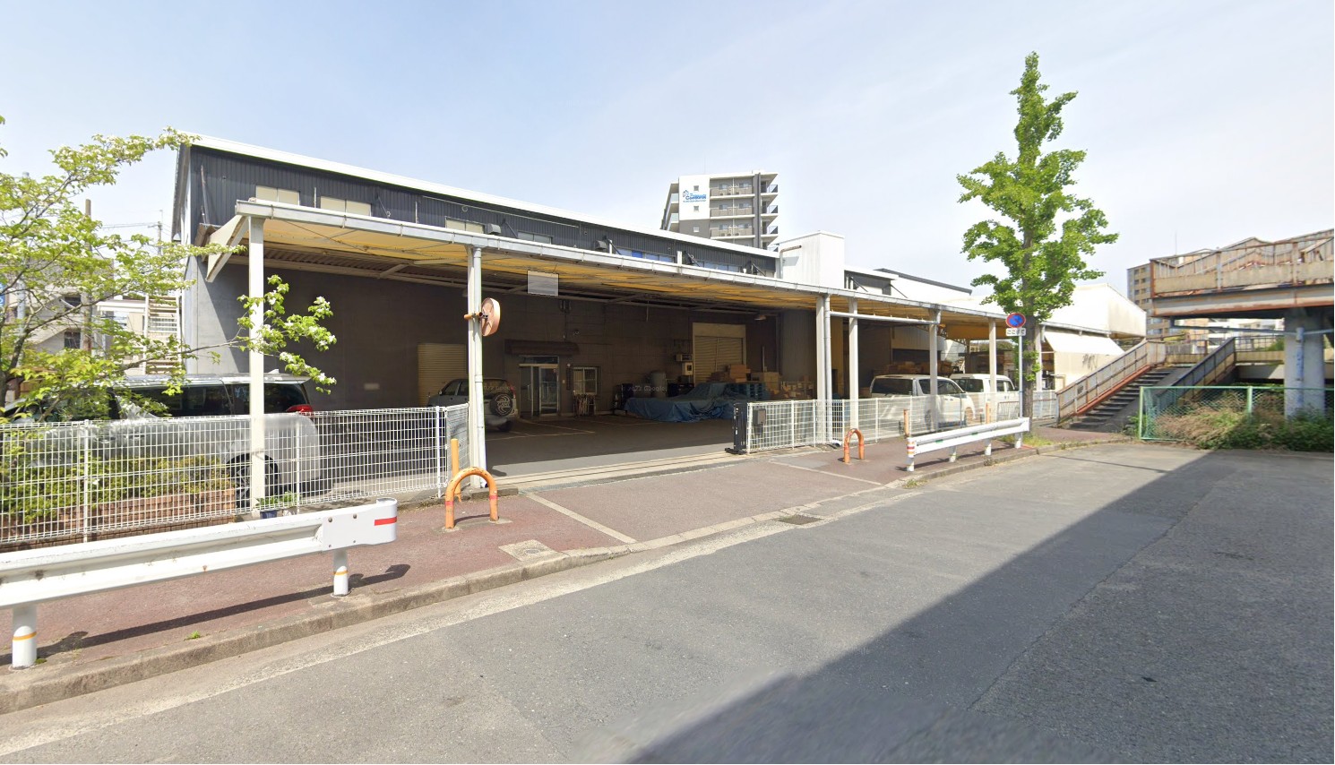 《月収例27万円》重量物ナシ◎もくもく作業☆材料を機械にセット